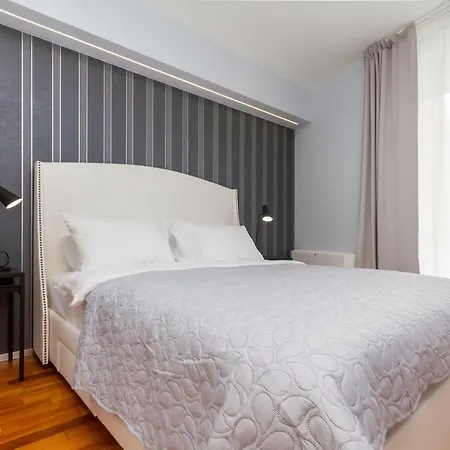 Lux By Locap Group