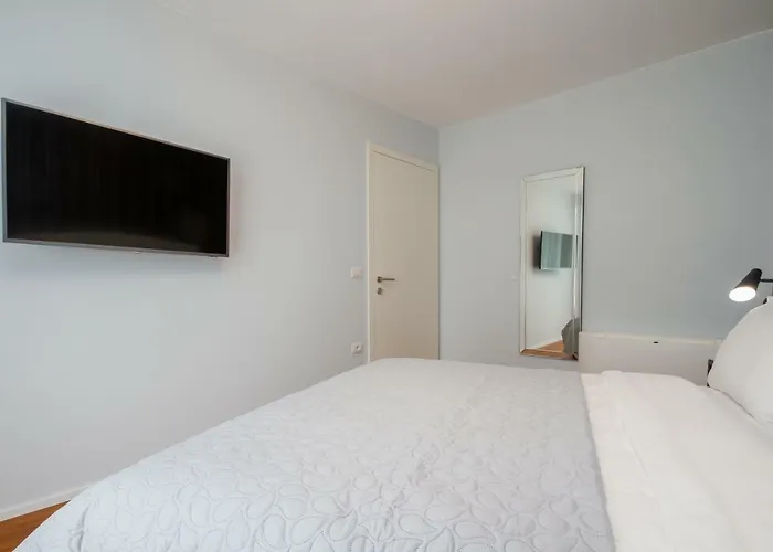 Lux By Locap Group * 波尔托罗