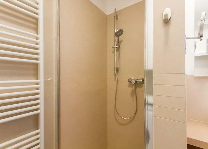 Lux By Locap Group 公寓 *