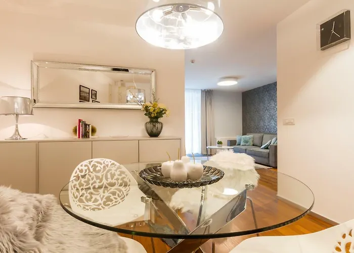 公寓 Lux By Locap Group